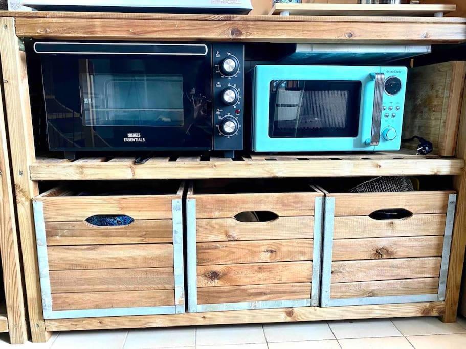 Duplex Arago Au Coeur De Sete, Comme Une Petite Maison Exterior foto