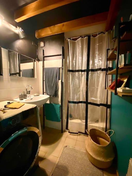 Duplex Arago Au Coeur De Sete, Comme Une Petite Maison Exterior foto